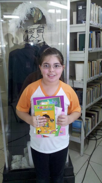 A ganhadora do sorteio da Biblioteca Infantil,  Julia Prado de Matos